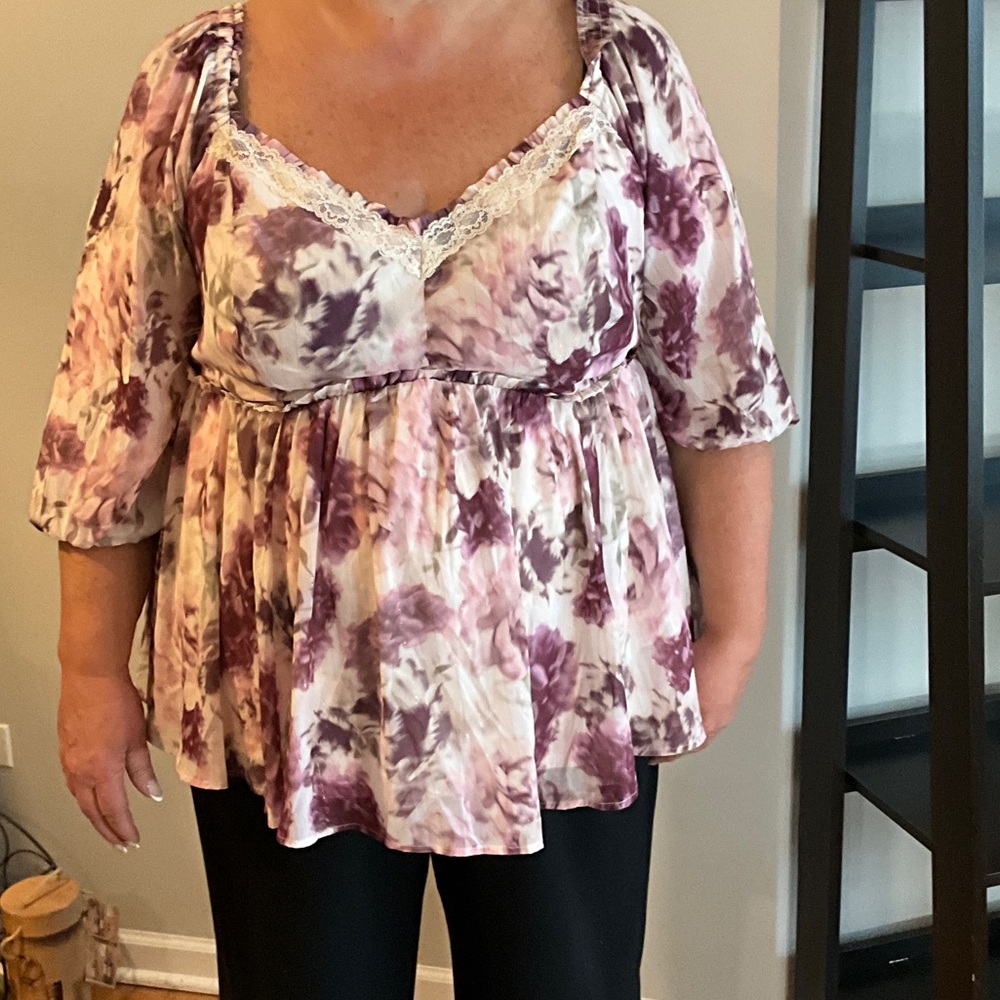 Torrid Purple and Cream Floral Blouse